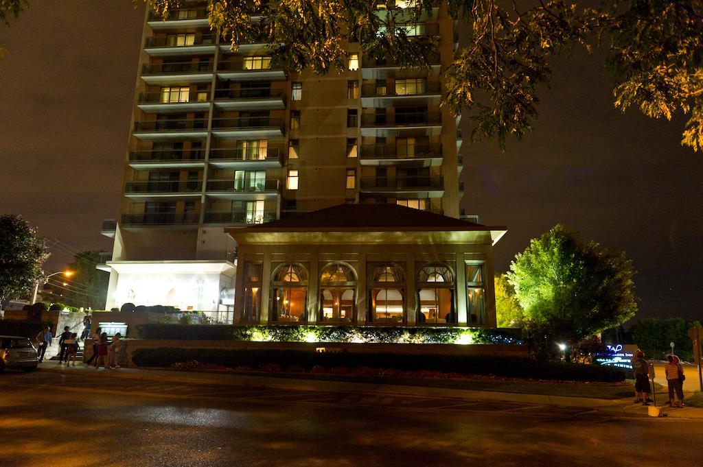 The Waterside Inn Mississauga Buitenkant foto